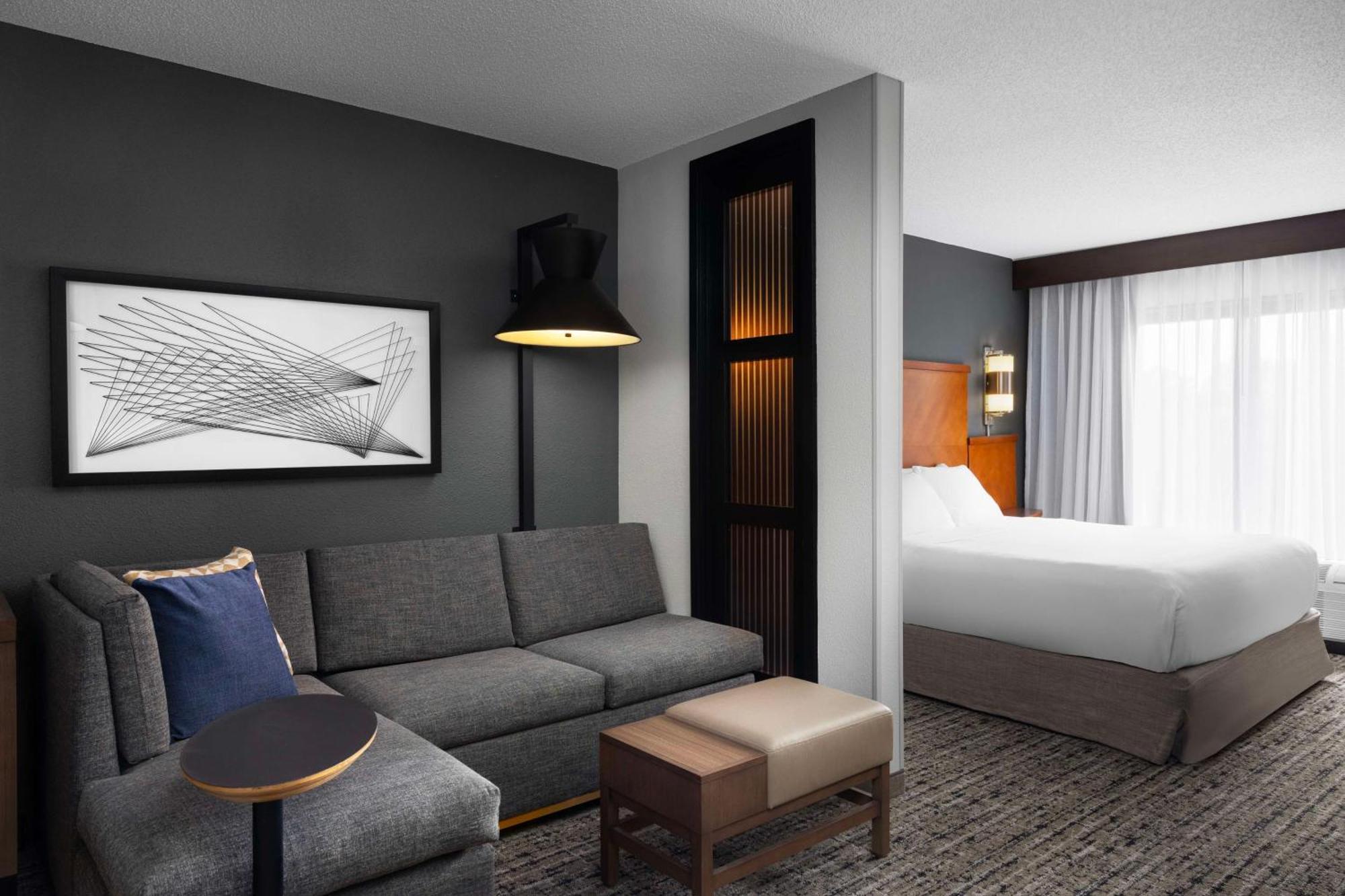 Hyatt Place Indianapolis Airport Exterior foto